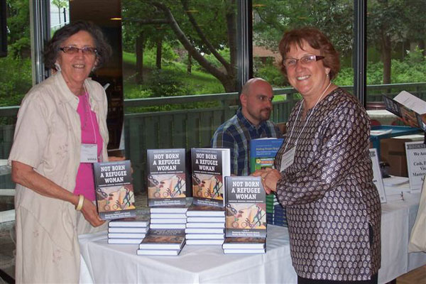 Author:Maroussia Hajdukowski-Ahmed